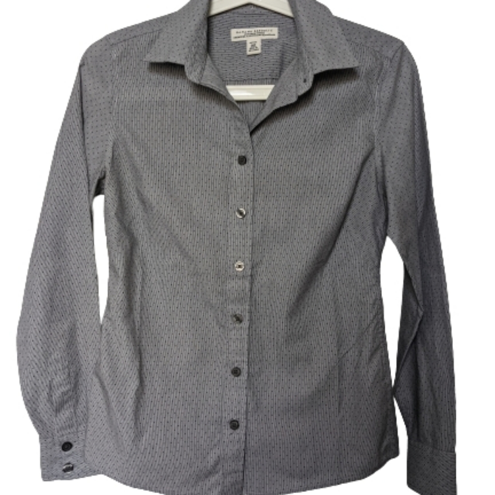 3/$15 Banana Republic Non Iron Fitted Dress shirt